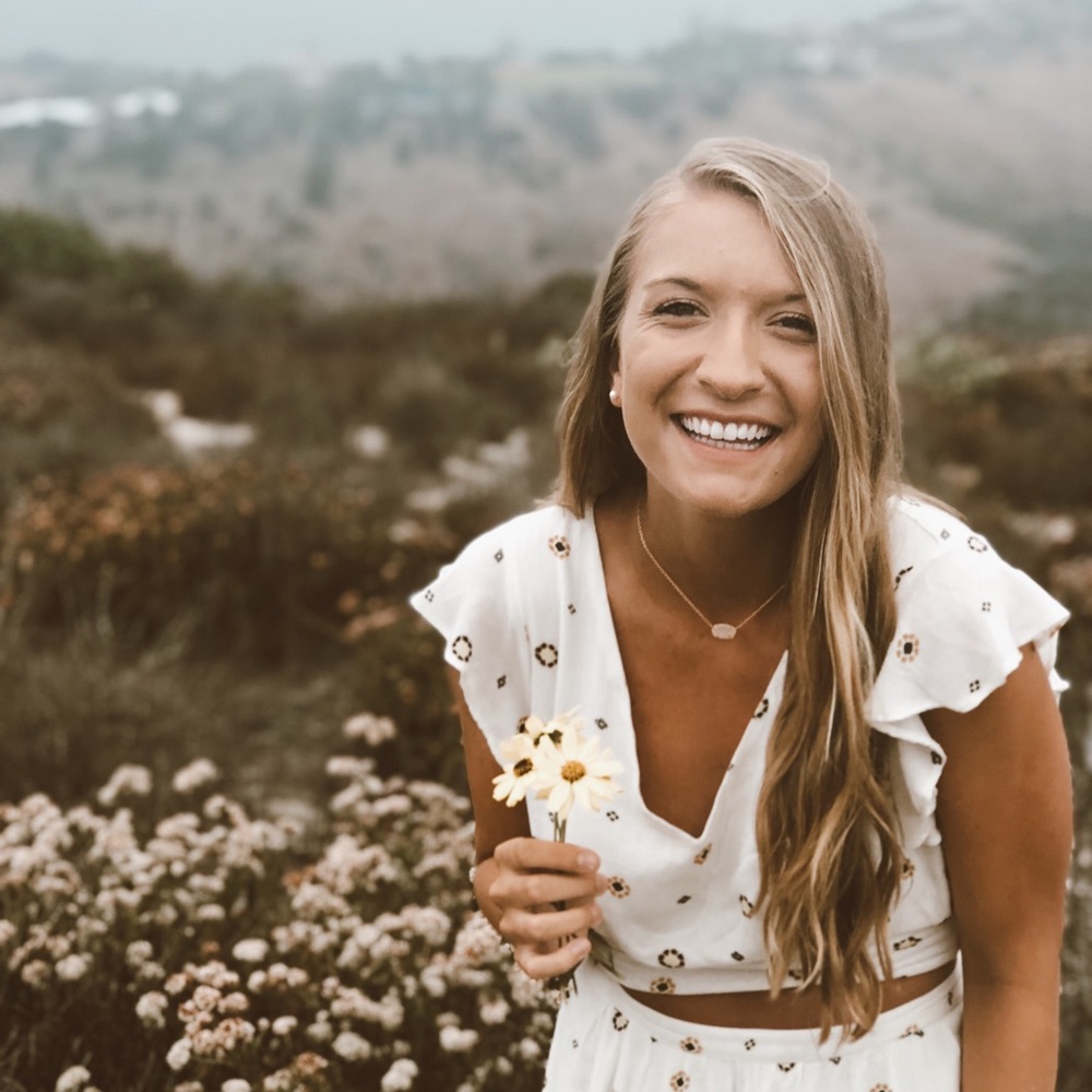 Meet your Posher, Julia